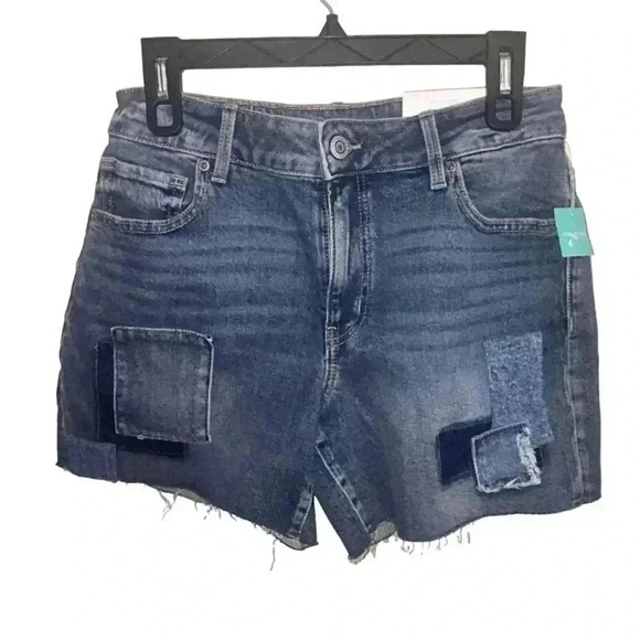 Maurices M Jeans Shorts Mid Rise "5 Inseam Patchwork Stretch Size 8 New NWT - Picture 4 of 5